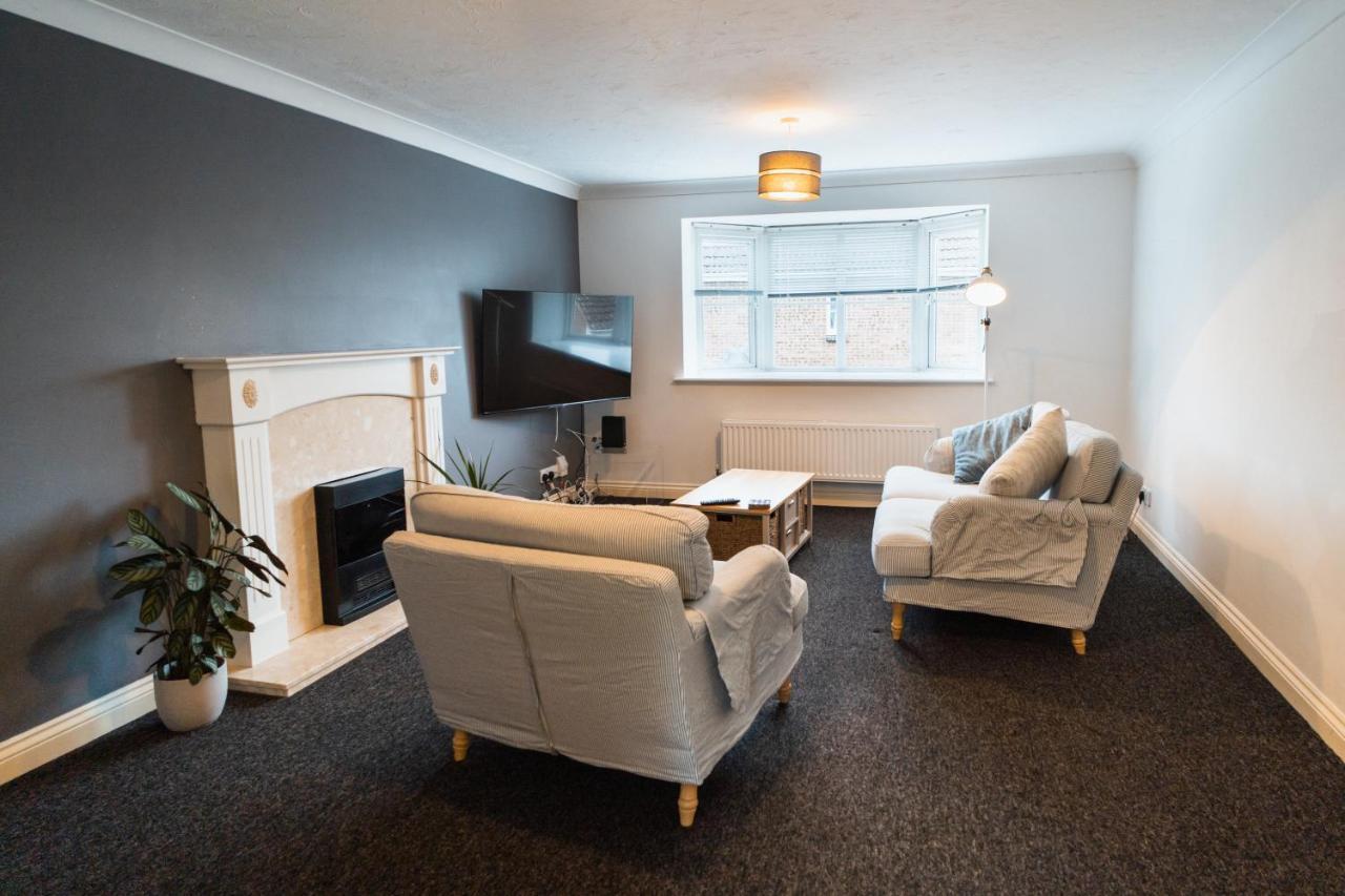 Beautiful Town House With Private Garden And Patio Villa Canford Magna Exterior foto